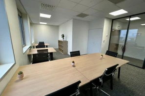 Bureau privé - 92000 - 9 postes - 3500€