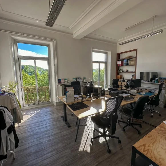 Open Space  10 postes Location bureau Rue Lormand Bayonne 64100 - photo 1