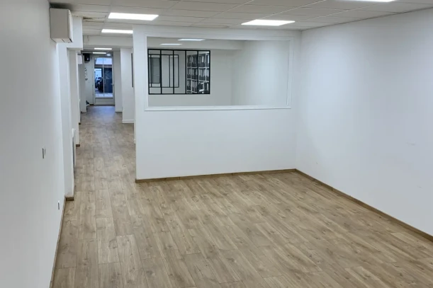 Open Space - 92000 - 6 postes - 150€