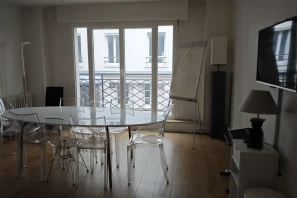 Bureau privé - 75016 - 4 postes - 950€