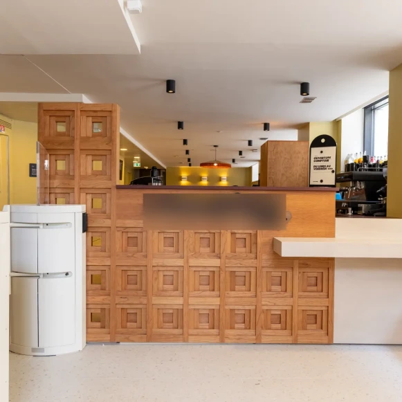 Bureau privé 28 m² 4 postes Coworking Rue de Laborde Paris 75008 - photo 11