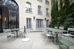 Espace indépendant - 75016 - 52 postes - 104000€