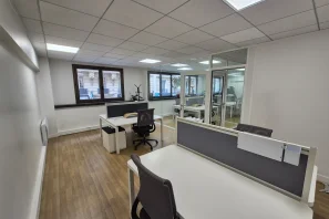 Bureau privé - 92300 - 6 postes - 2400€