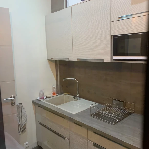 Bureau privé 12 m² 1 poste Location bureau Rue Bosio Paris 75016 - photo 6