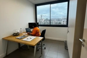 Bureau privé - 91170 - 2 postes - 583€