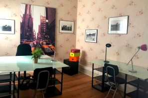 Open Space - 84000 - 18 postes - 200€