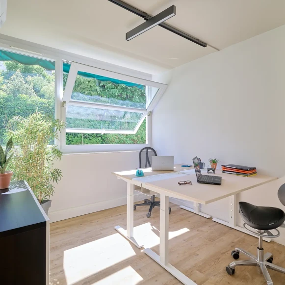 Bureau privé 8 m² 2 postes Coworking Rue Pierre Nicole Paris 75005 - photo 1