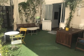 Bureau privé - 75018 - 6 postes - 1950€