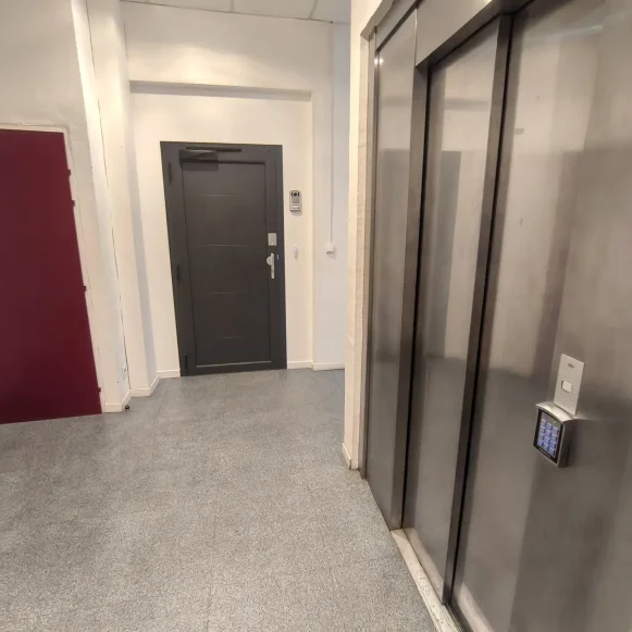 Bureau privé 17 m² 1 poste Coworking Avenue de la Résistance Saint-Paul-lès-Dax 40990 - photo 8