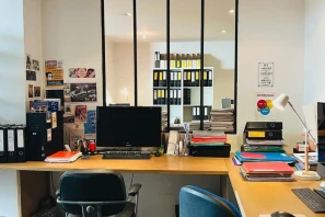 Open Space - 75020 - 6 postes - 380€