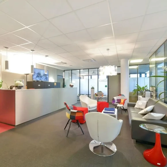 Bureau privé 12 m² 1 poste Coworking Rue André Bollier Lyon 69007 - photo 4