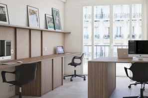 Open Space - 06000 - 8 postes - 350€