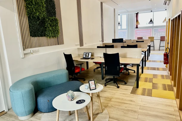 Open Space - 31500 - 18 postes - 239€