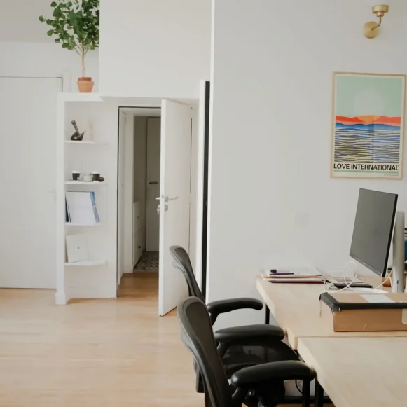 Espace indépendant 72 m² 12 postes Coworking Rue des Petites Écuries Paris 75010 - photo 1