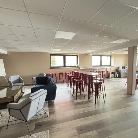 Bureau privé 12 m² 1 poste Location bureau Rue du Parc Oberhausbergen 67205 - photo 9