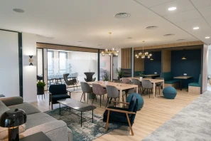 Bureau privé - 59650 - 4 postes - 1104€