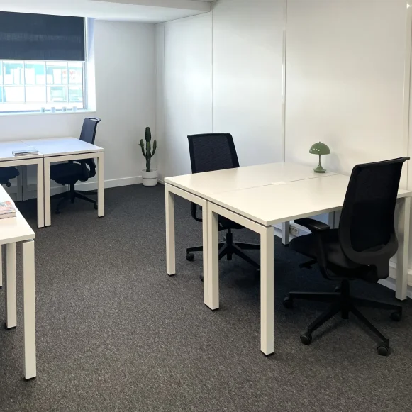 Bureau privé 21 m² 6 postes Location bureau Rue de Finlande Colombier-Saugnieu 69125 - photo 3