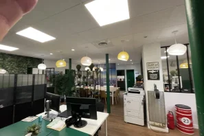 Open Space - 75008 - 4 postes - 320€