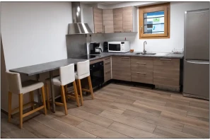 Bureau privé - 69350 - 4 postes - 590€