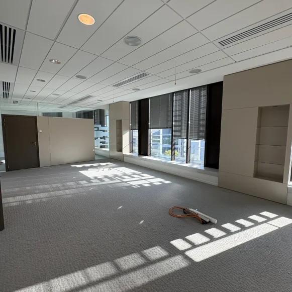 Bureau privé 23 m² 2 postes Coworking Boulevard Macdonald Paris 75019 - photo 7