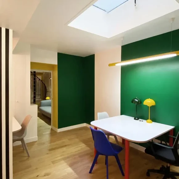 Bureau privé 90 m² 10 postes Location bureau Rue Saint-Louis en l'Île Paris 75004 - photo 11