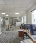 Open Space - 92700 - 5 postes - 250€