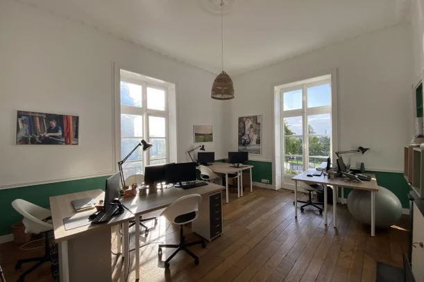 Bureau privé - 44000 - 8 postes - 1700€