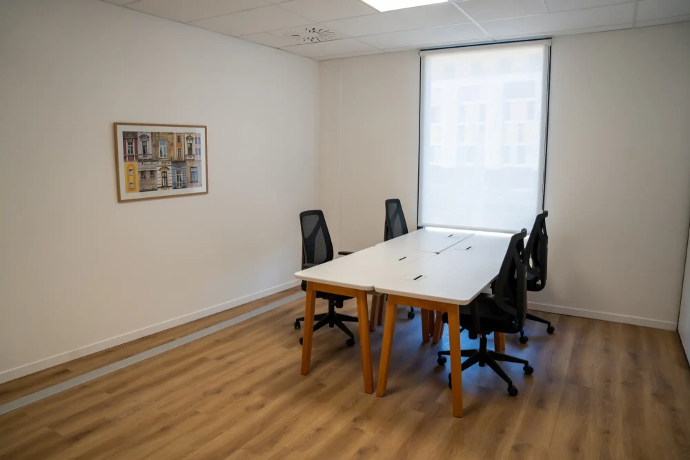 Bureau privé - 34000 - 3 postes - 912€
