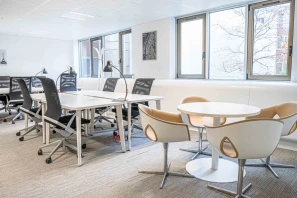 Espace indépendant - 92200 - 24 postes - 8500€