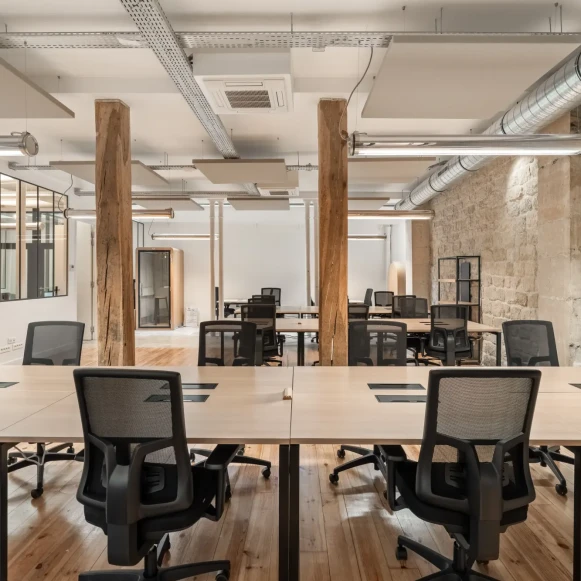 Espace indépendant 200 m² 32 postes Coworking Rue de Paradis Paris 75010 - photo 1