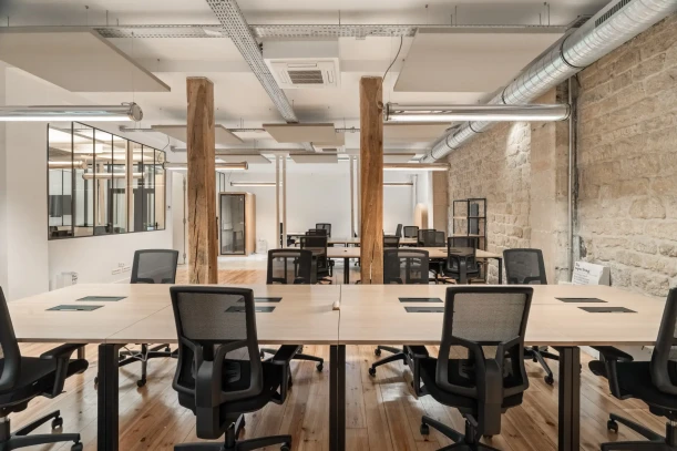 Espace indépendant - 75010 - 32 postes - 19000€