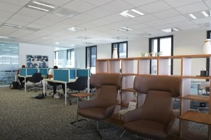 Bureau privé - 77144 - 7 postes - 2175€