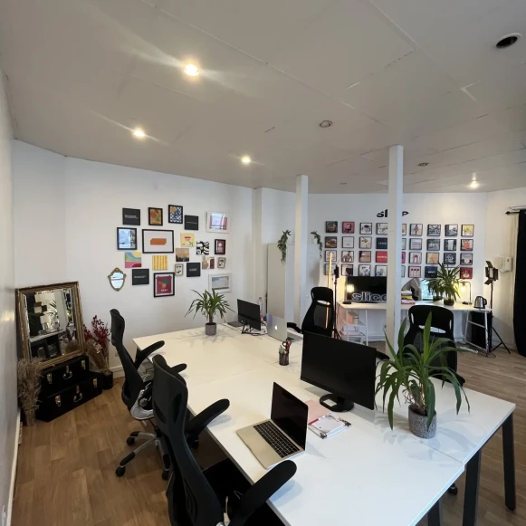 Bureau privé 37 m² 6 postes Location bureau Rue Feydeau Paris 75002 - photo 5