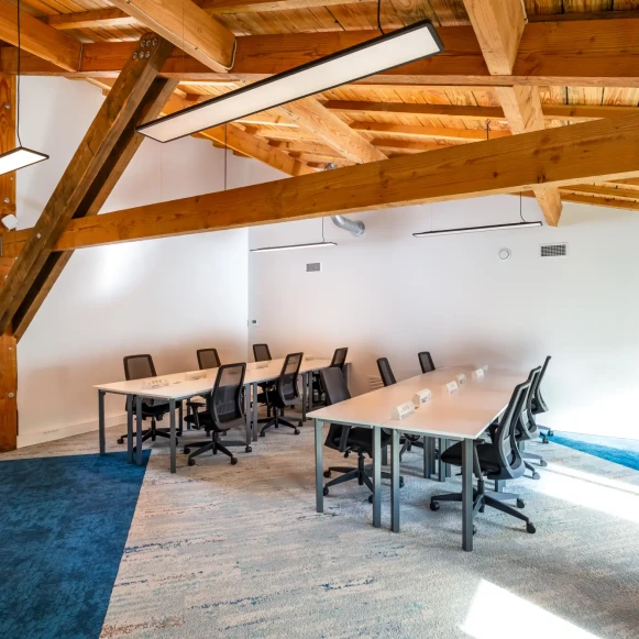 Bureau privé 48 m² 15 postes Location bureau Rue Succursale Bordeaux 33000 - photo 1