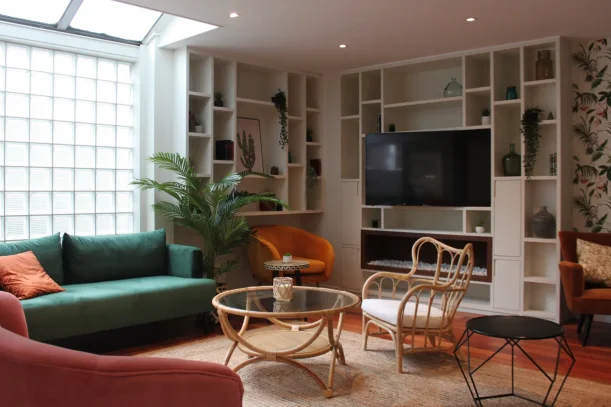 Bureau privé - 92240 - 2 postes - 900€