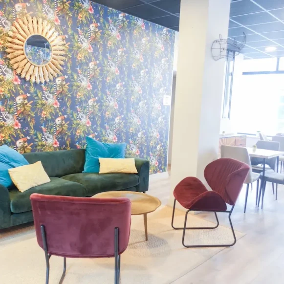 Open Space  5 postes Coworking Rue Saint-Etienne Lille 59800 - photo 8