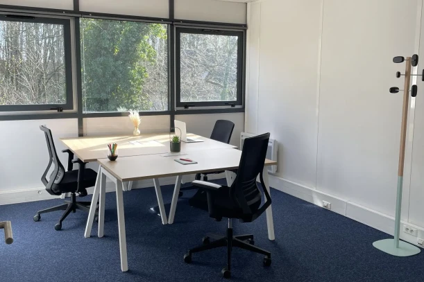 Bureau privé - 44300 - 3 postes - 650€
