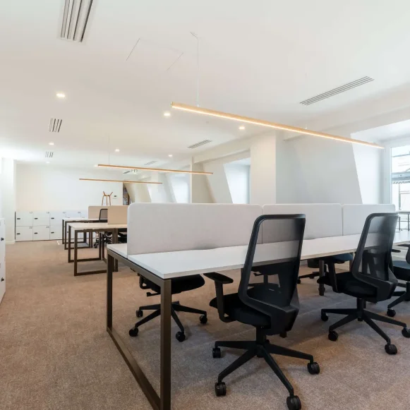 Espace indépendant 247 m² 38 postes Coworking Rue Moncey Paris 75009 - photo 1