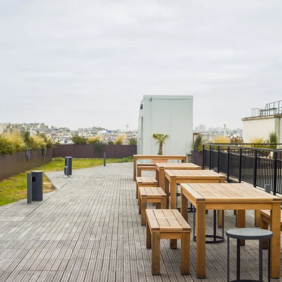 Bureau privé 280 m² 79 postes Coworking Rue Jules Lefebvre Paris 75009 - photo 3