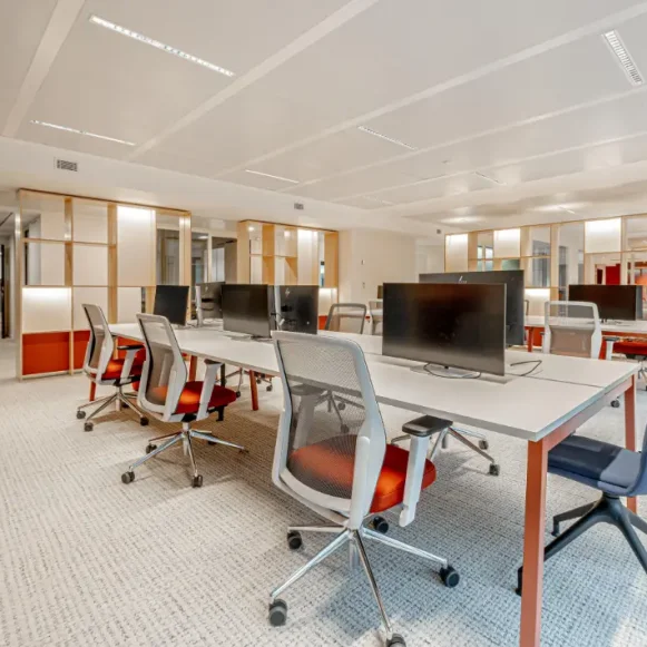Espace indépendant 1 108 m² 134 postes Location bureau Rue Lamartine Paris 75009 - photo 1