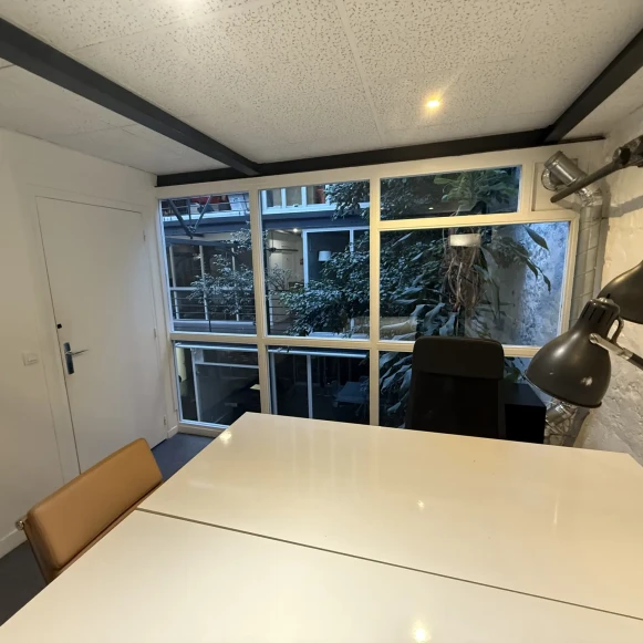 Bureau privé 28 m² 9 postes Location bureau Rue Dulong Paris 75017 - photo 3