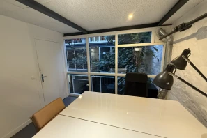 Bureau privé - 75017 - 9 postes - 2490€
