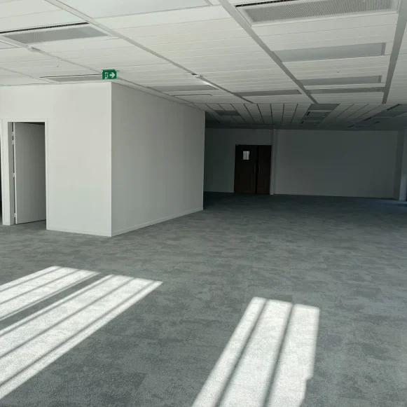 Bureau privé 200 m² 25 postes Coworking Avenue Édouard Vaillant Boulogne-Billancourt 92100 - photo 2