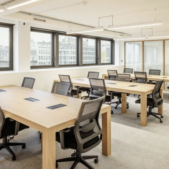 Espace indépendant 187 m² 27 postes Location bureau Avenue Charles de Gaulle Neuilly-sur-Seine 92200 - photo 8