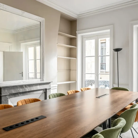 Espace indépendant 129 m² 20 postes Location bureau Rue des Petits Champs Paris 75002 - photo 12