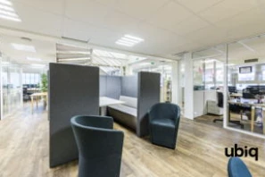 Bureau privé - 75017 - 5 postes - 2300€