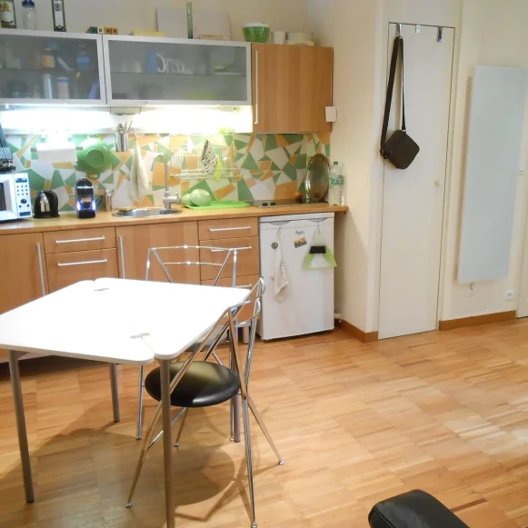 Bureau privé 13 m² 2 postes Coworking Rue du Faubourg Saint-Antoine Paris 75011 - photo 9