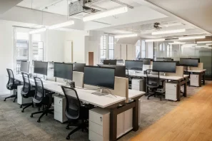 Espace indépendant - 75002 - 82 postes - 89000€