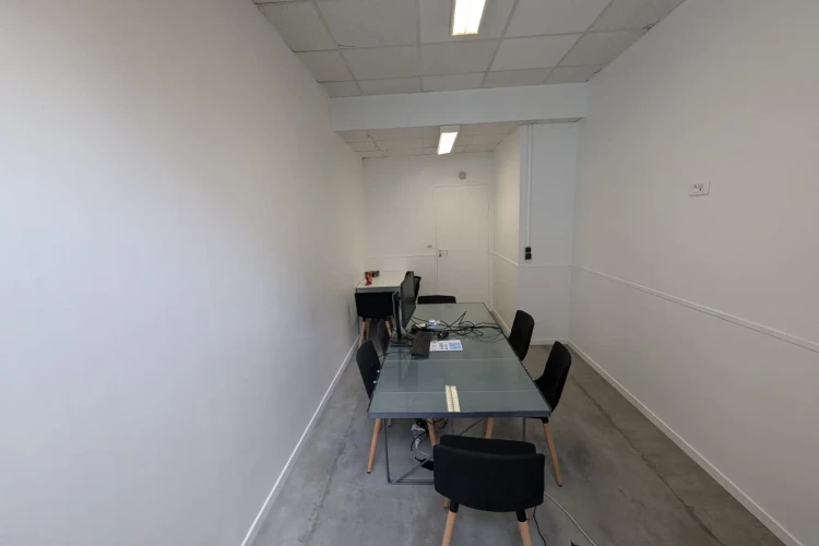 Bureau privé - 75019 - 12 postes - 4900€