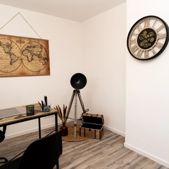 Bureau privé 12 m² 2 postes Location bureau Rue Jean Jaurès Brionne 27800 - photo 4